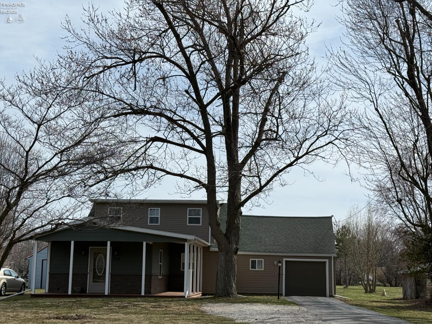 719 Everett Road, Fremont, Ohio image 40