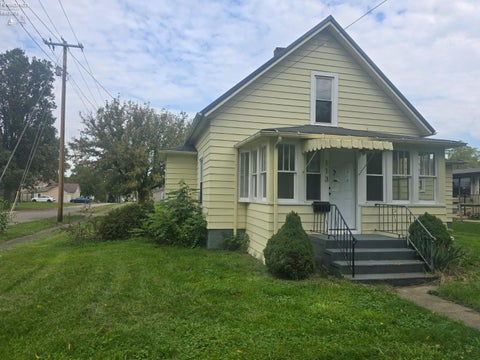 Homes For Sale - 113 3rd Street<br/> New London, OH 44851