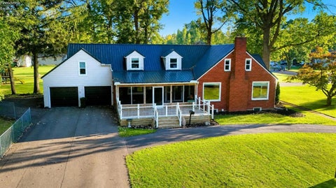 Homes For Sale - 805 Maplewood St<br/> Willard, OH 44890