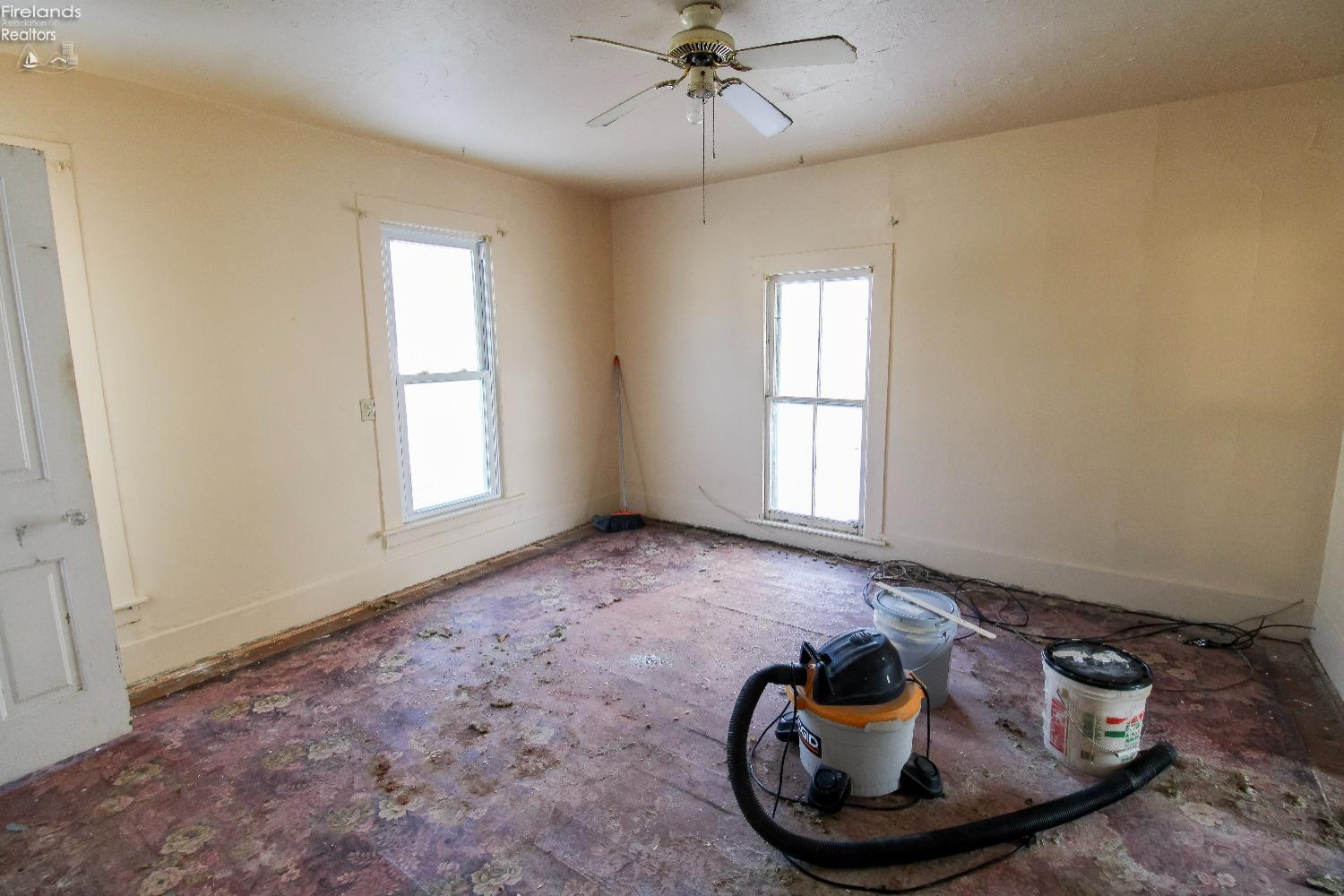 Elyria, Ohio 44035, United States, ,Residential,Active,2519