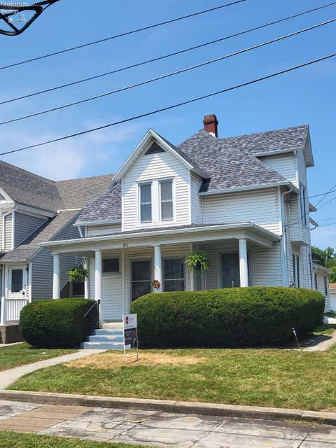 Homes For Sale - 811 W Osborne St Street<br/> Erie County, Sandusky, OH 44870