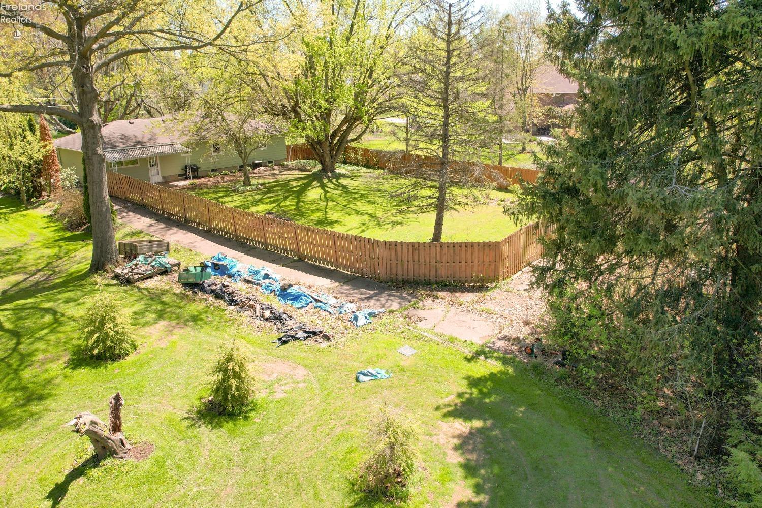132 Forest Hill Drive, Amherst, Ohio image 49