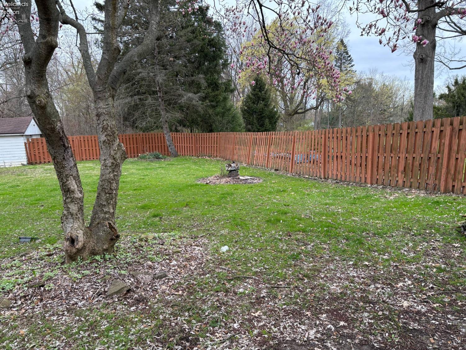 132 Forest Hill Drive, Amherst, Ohio image 39