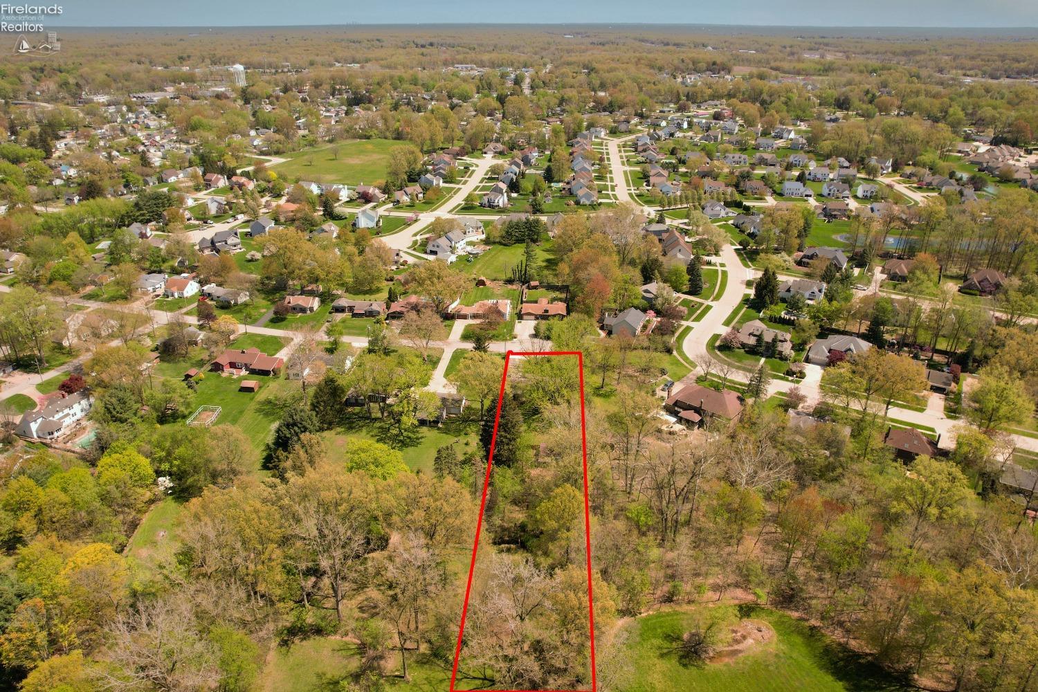 132 Forest Hill Drive, Amherst, Ohio image 46