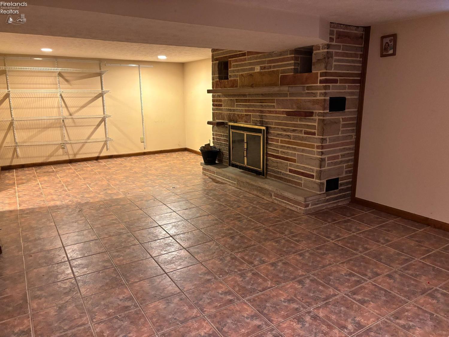 132 Forest Hill Drive, Amherst, Ohio image 24