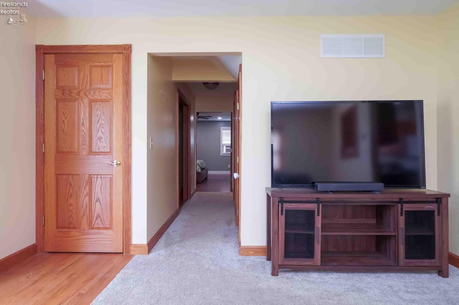 128 S Elm St, Lindsey, New Mexico image 3