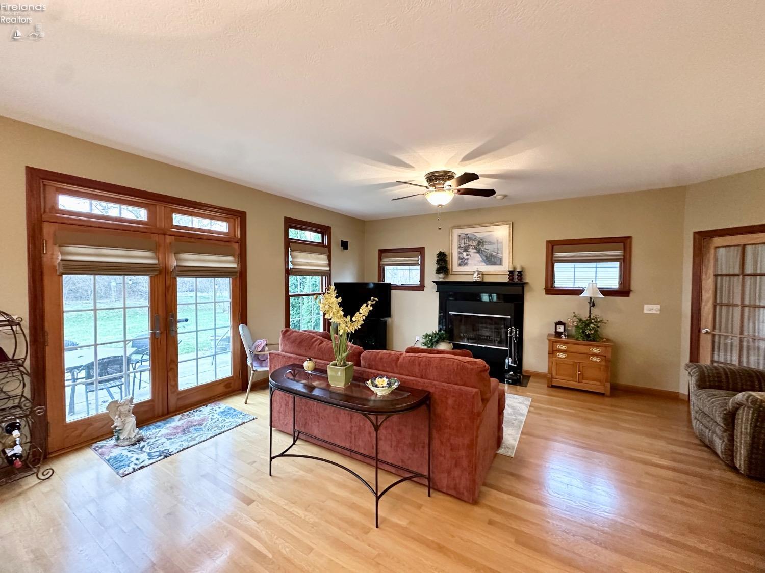 532 Snowy Egret Dr, Huron, Ohio image 12
