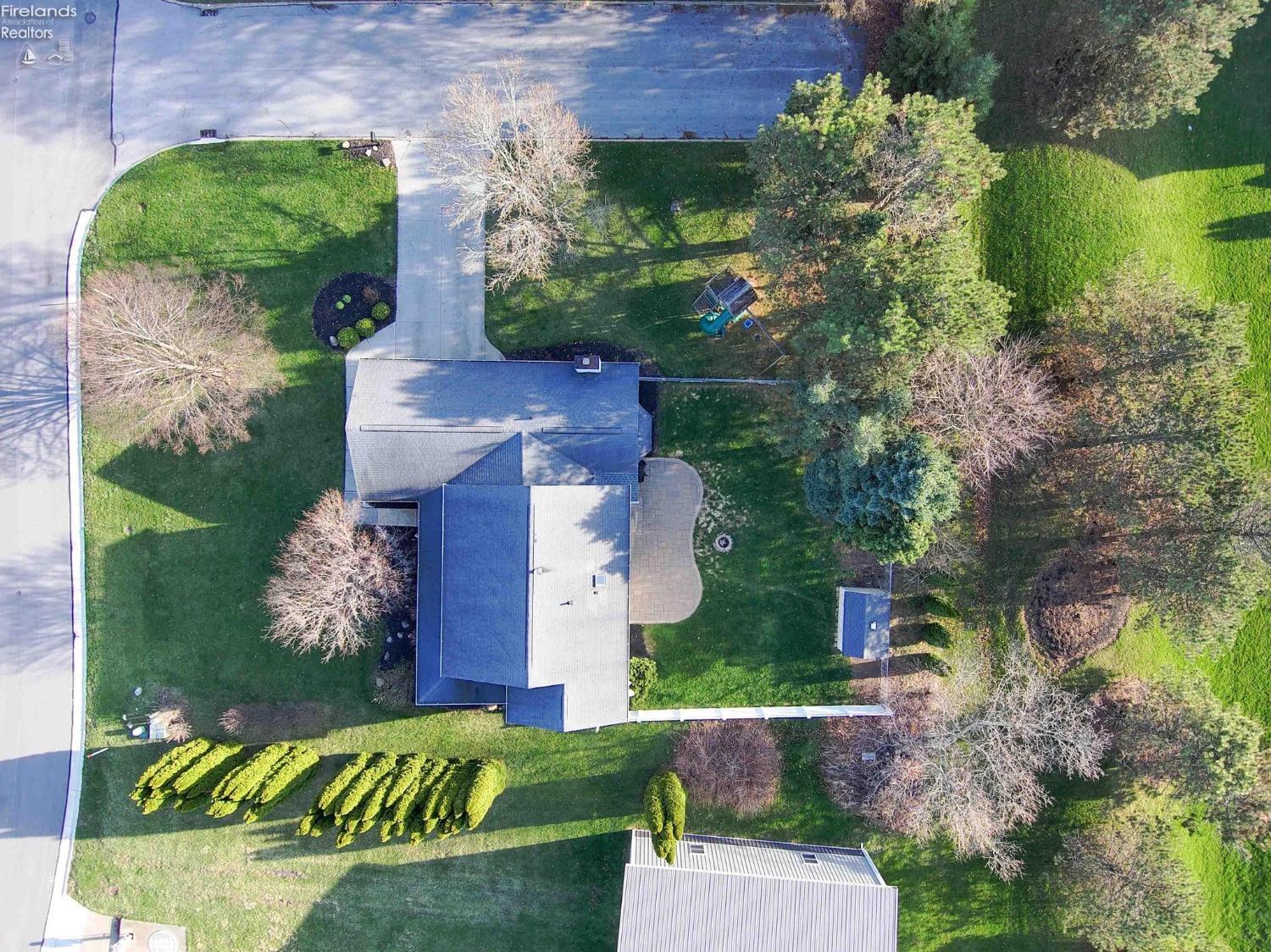 3437 Jeannette Drive Dr, Sandusky, Ohio image 4