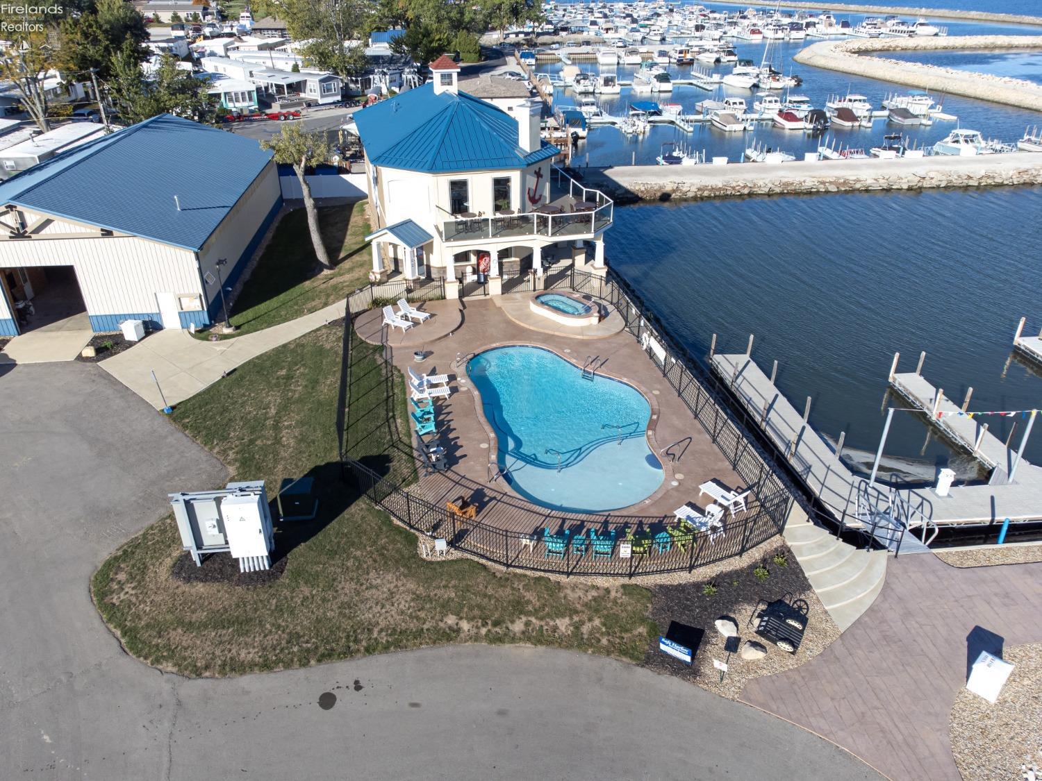 42 Gone Fishin, Lakeside, Texas image 28