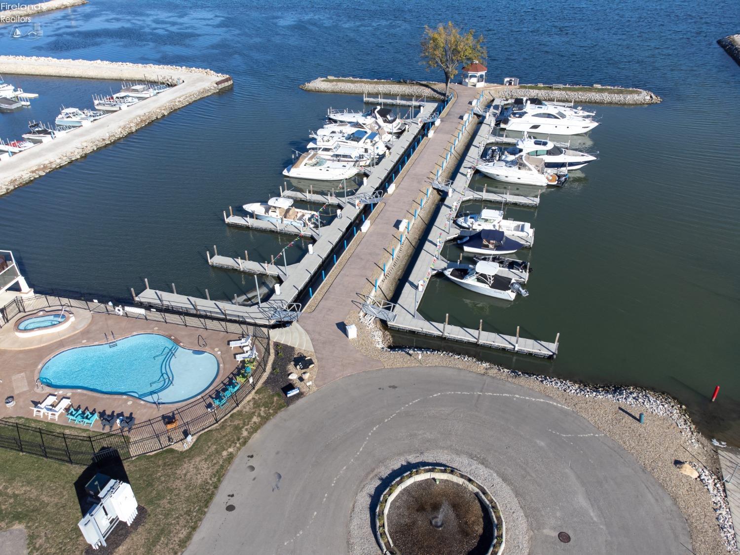 42 Gone Fishin, Lakeside, Texas image 35