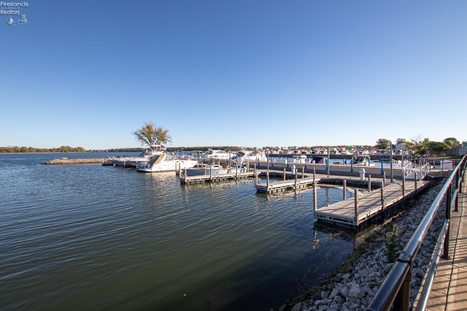 42 Gone Fishin, Lakeside, Texas image 24