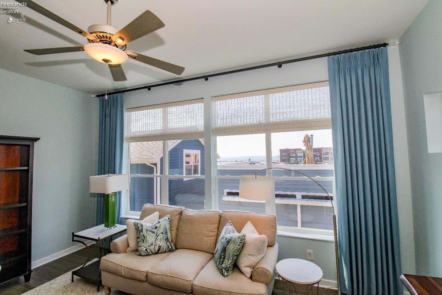 Sandusky, Ohio 44870, United States, 2 Bedrooms Bedrooms, ,3 BathroomsBathrooms,Residential,Pending,180557