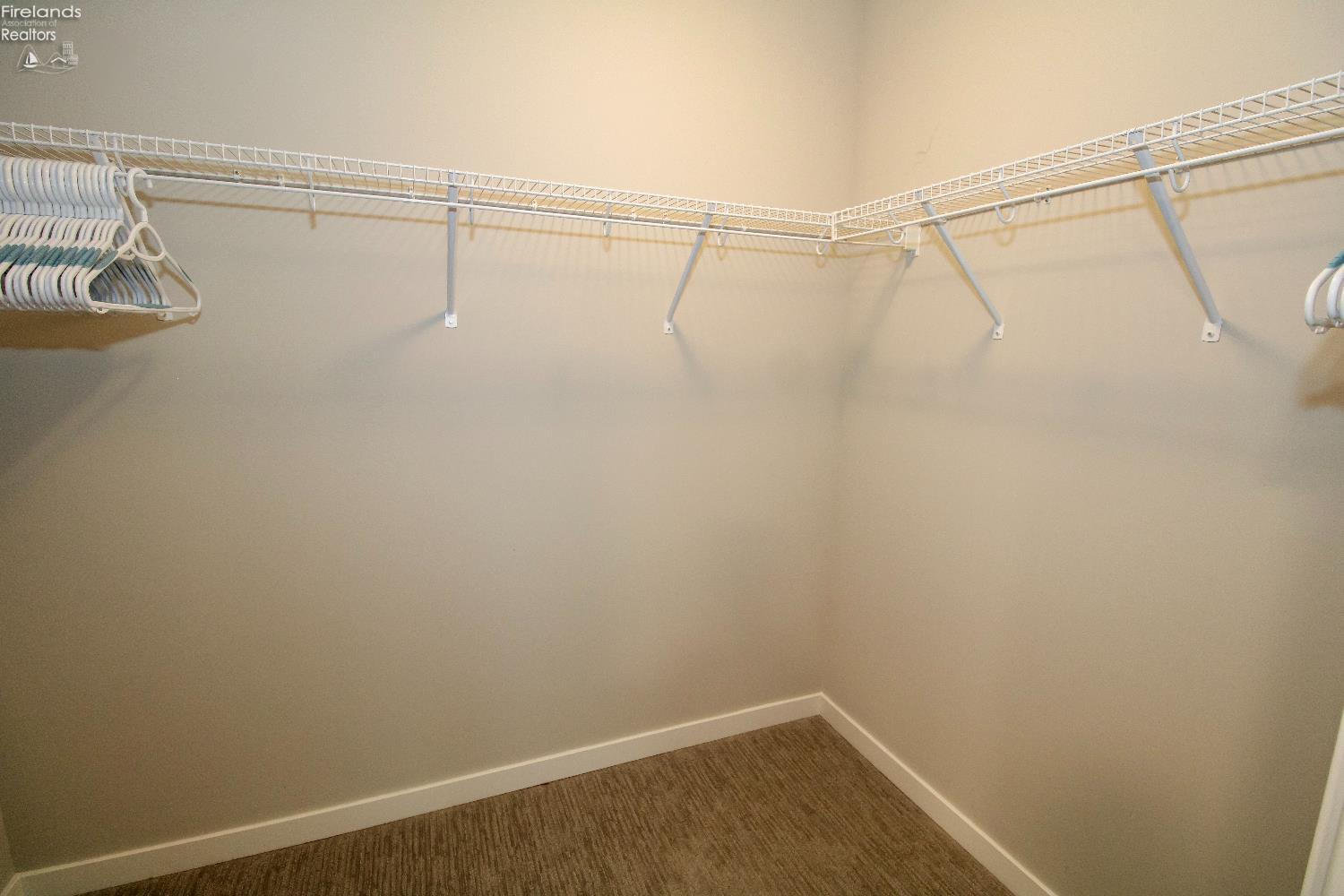 Sandusky, Ohio 44870, United States, 2 Bedrooms Bedrooms, ,3 BathroomsBathrooms,Residential,Pending,180557