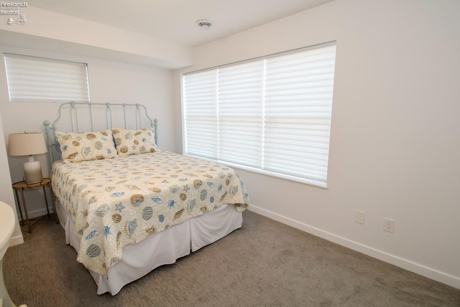 Sandusky, Ohio 44870, United States, 2 Bedrooms Bedrooms, ,3 BathroomsBathrooms,Residential,Pending,180557