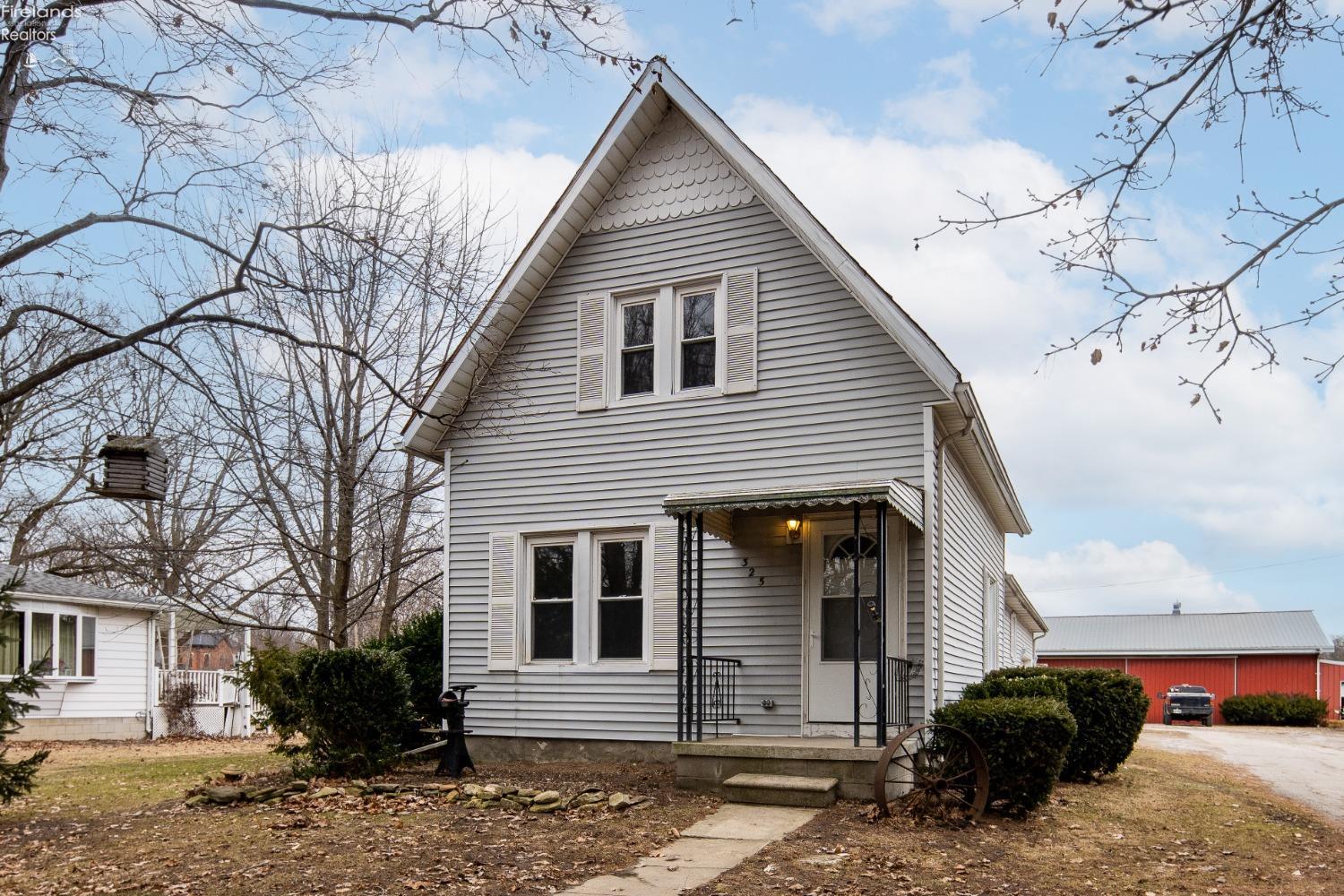 325 S Maple Street, Lindsey, Texas image 1