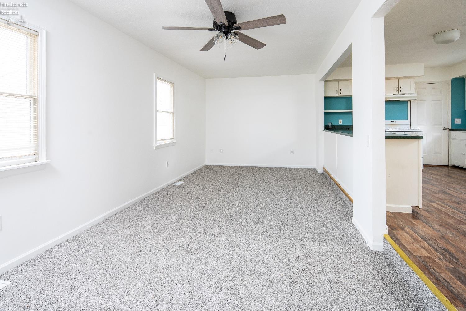 325 S Maple Street, Lindsey, Texas image 9