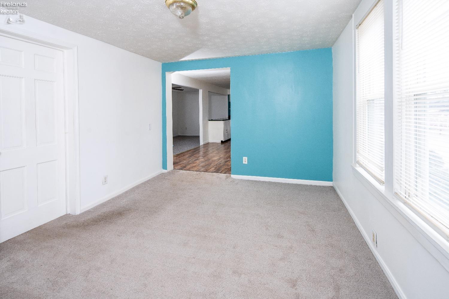 325 S Maple Street, Lindsey, Texas image 13