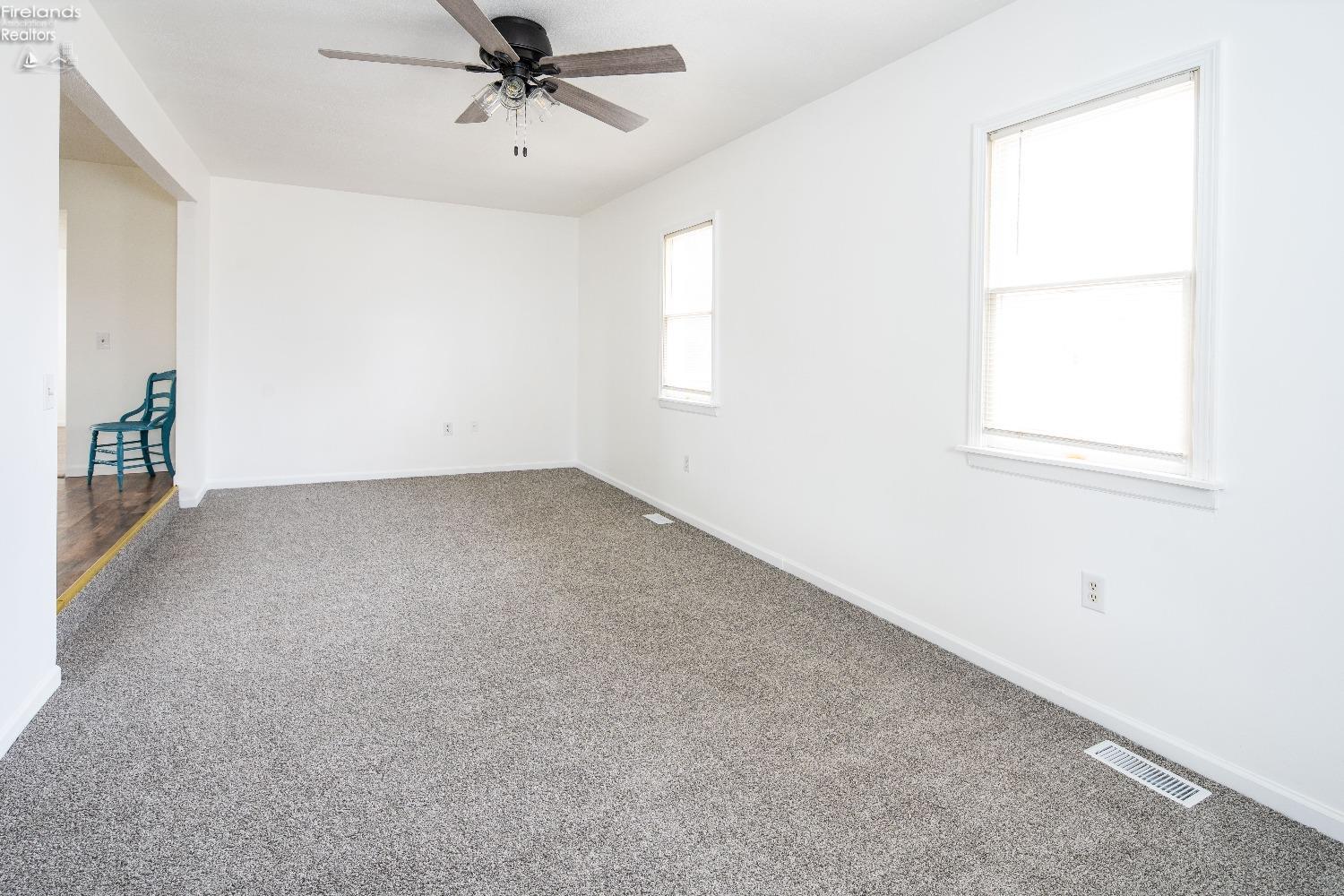 325 S Maple Street, Lindsey, Texas image 10