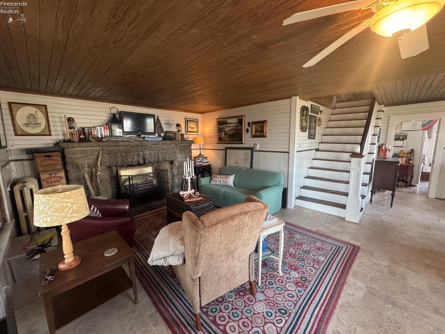 22 Oakwood Avenue, Huron, Ohio image 3