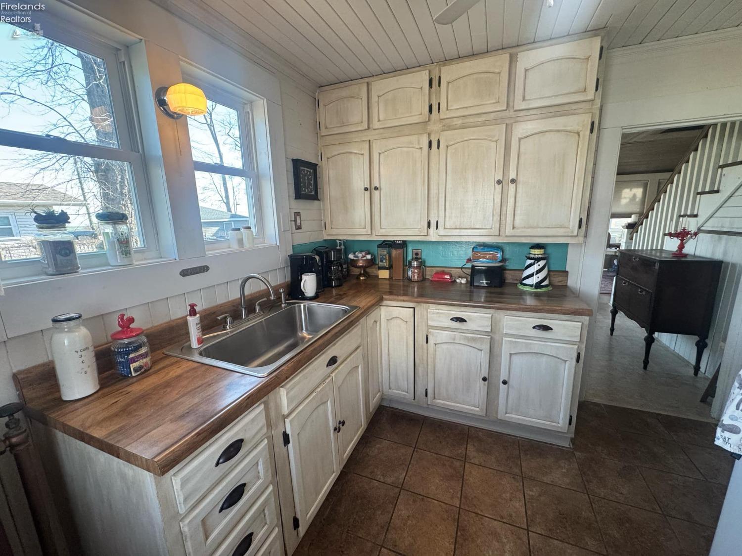 22 Oakwood Avenue, Huron, Ohio image 15