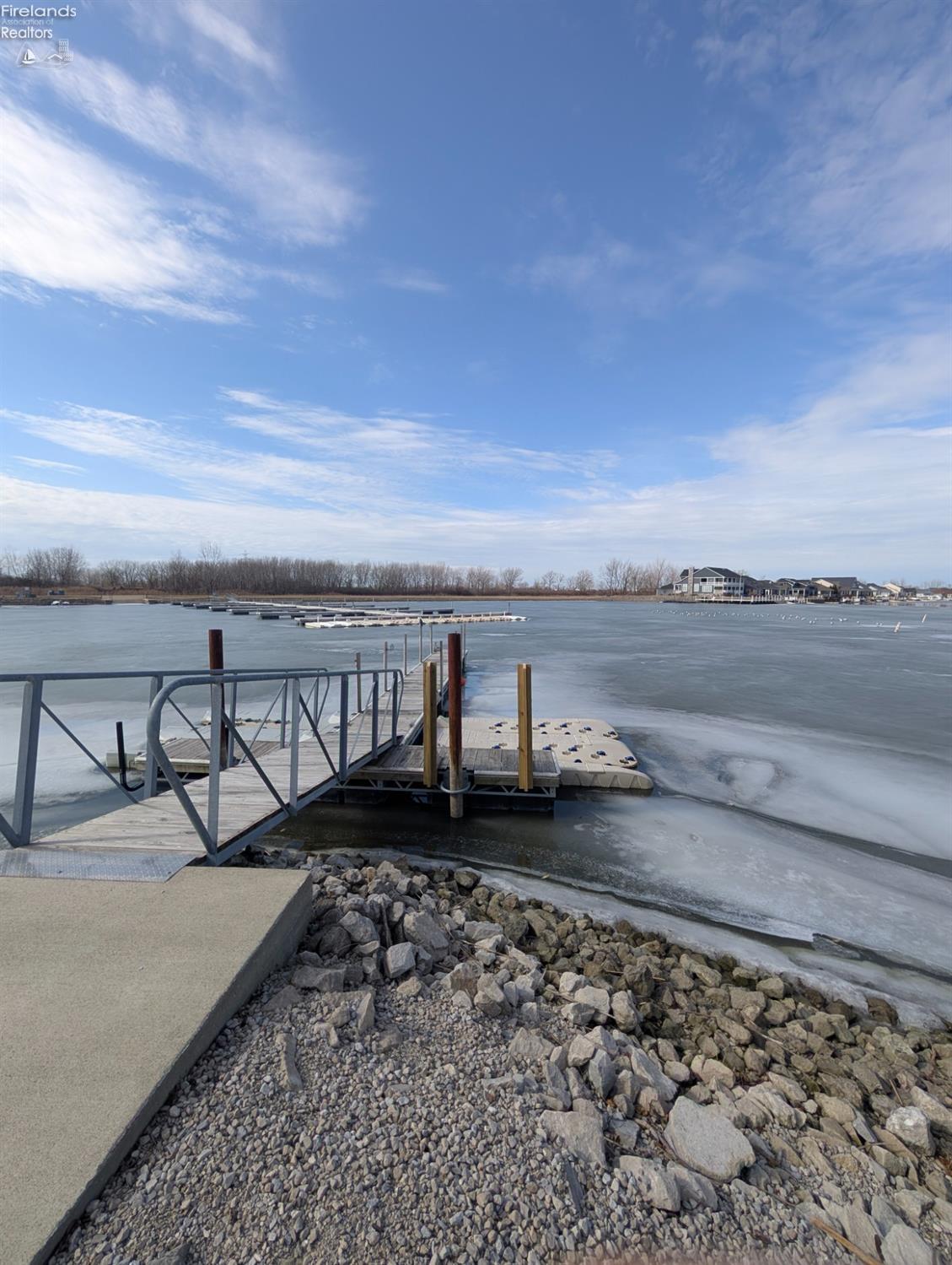 2568 S Waterside Court #211, Marblehead, Ohio image 42
