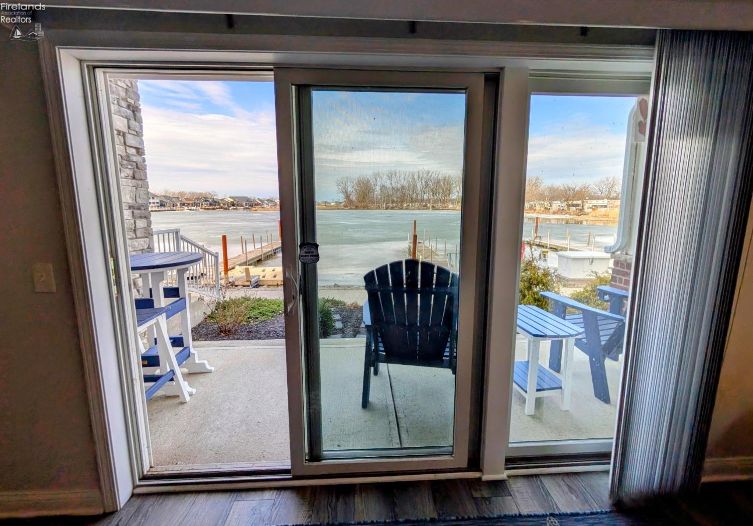 2568 S Waterside Court #211, Marblehead, Ohio image 11