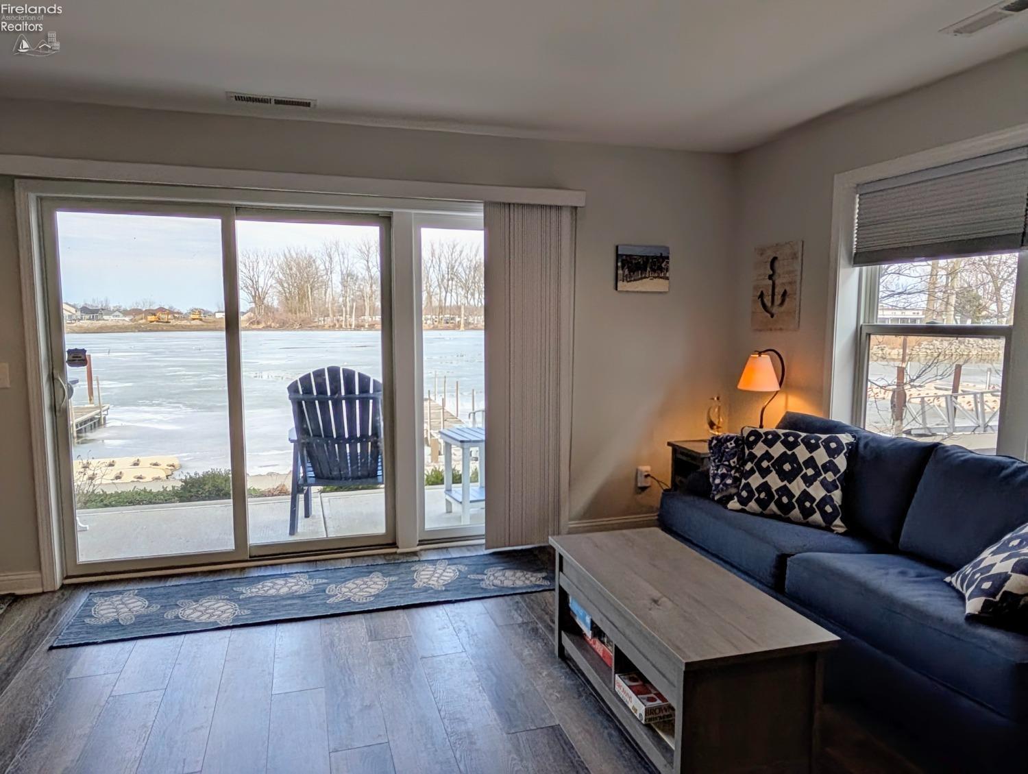 2568 S Waterside Court #211, Marblehead, Ohio image 10
