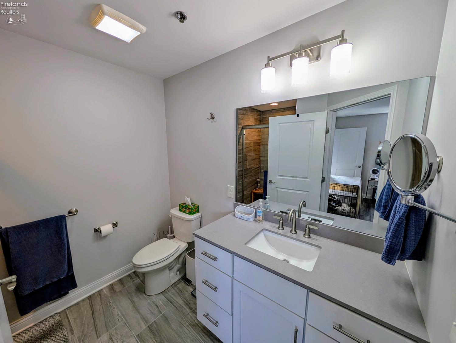 2568 S Waterside Court #211, Marblehead, Ohio image 27