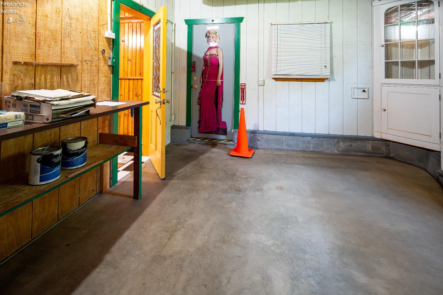 555 Race Street, Clyde, New Mexico image 20