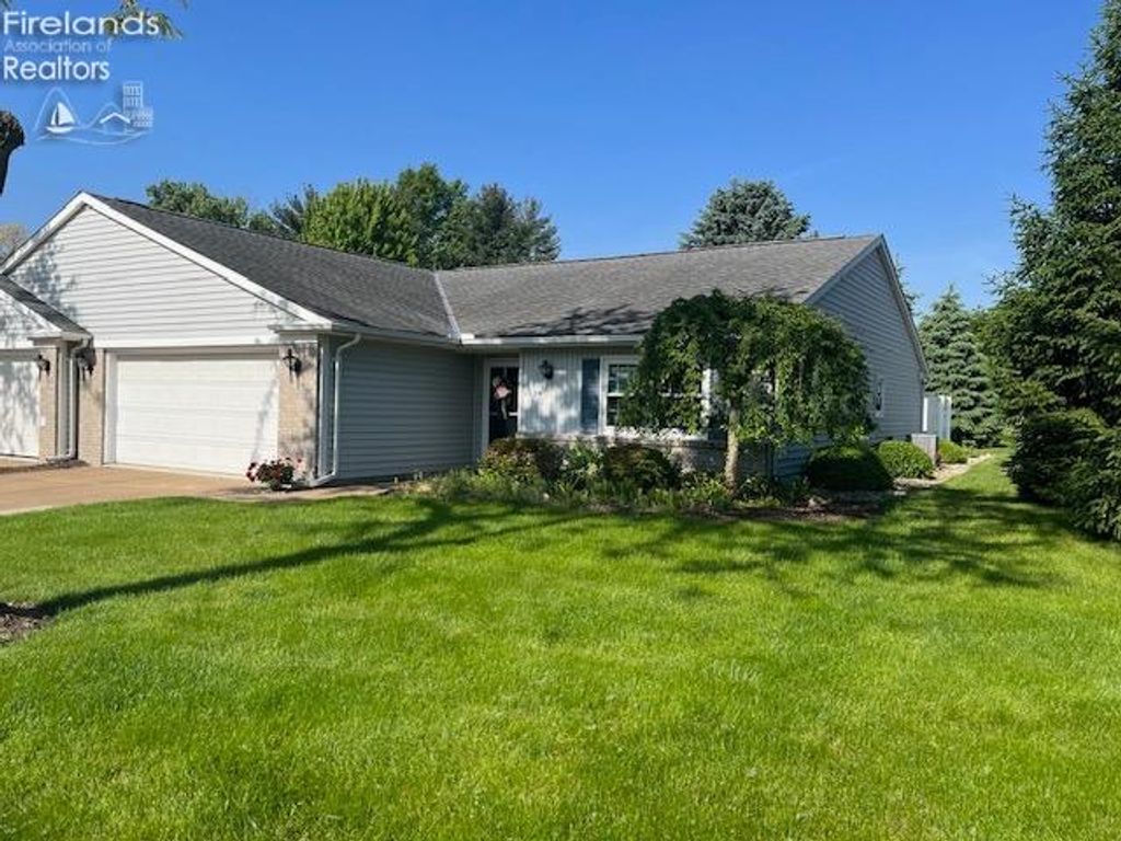 1129 Billetter Drive, Huron, OH 44839, MLS 20241754 Howard Hanna