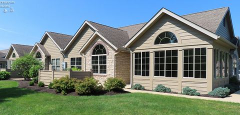 Condo For Sale - 3916 Coventry Lane<br/> Huron, OH 44839