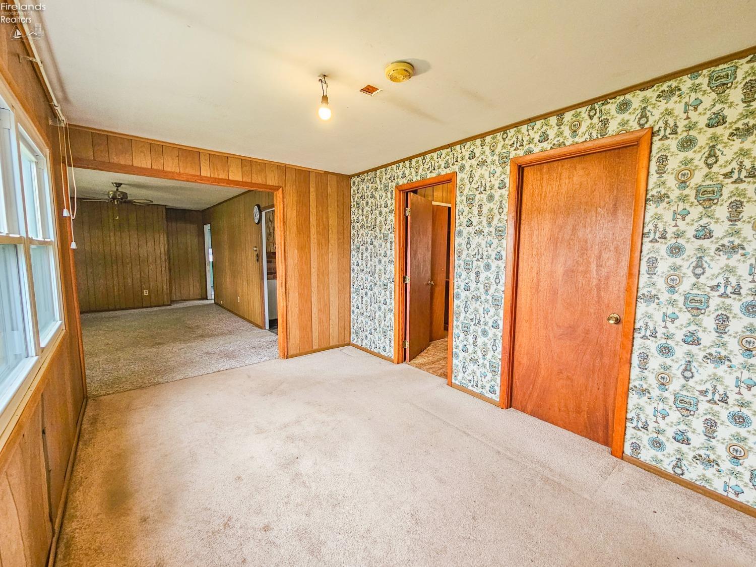 1307 S Fleetwood Drive, Fremont, Texas image 10