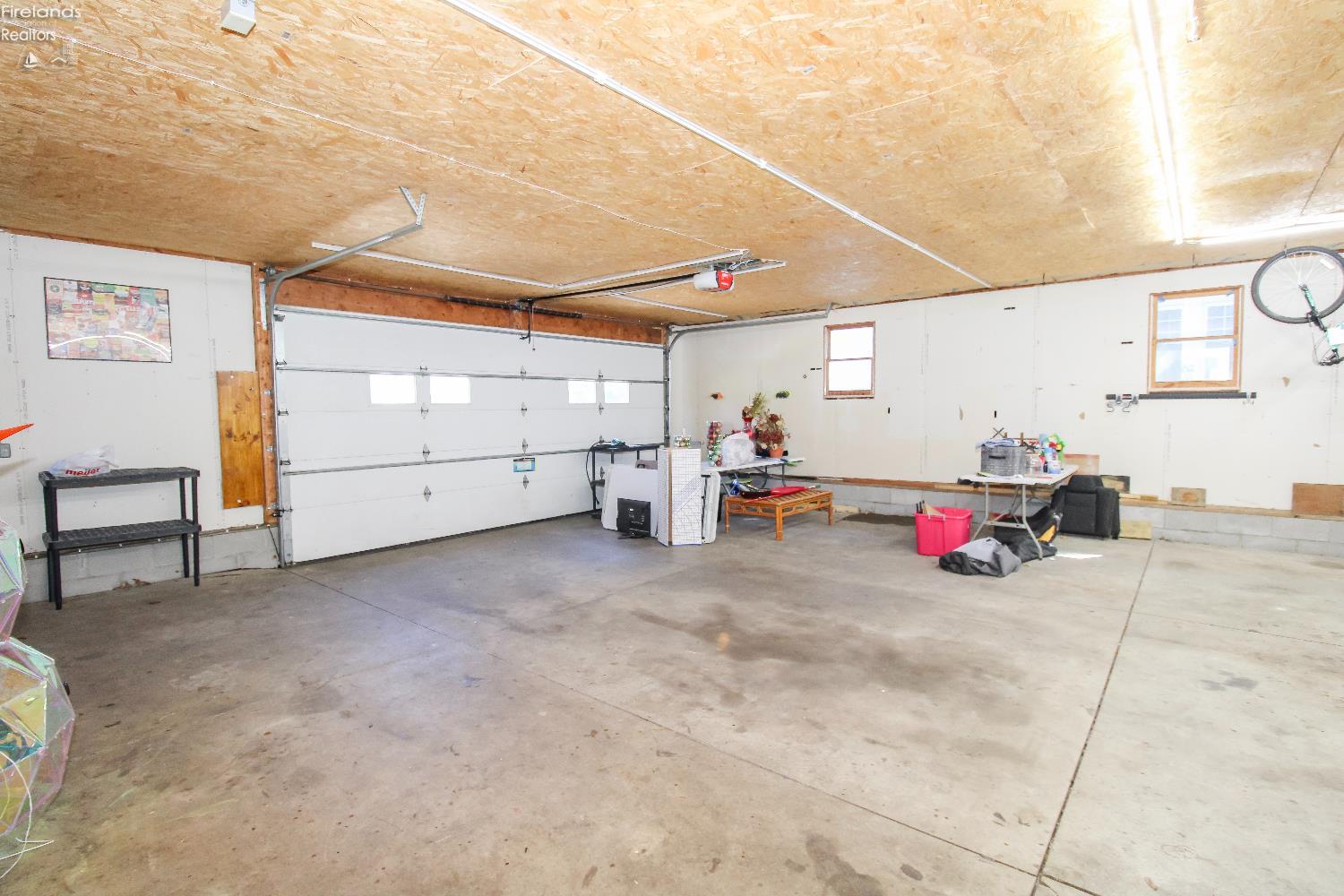 Sandusky, Ohio 44870, United States, 3 Bedrooms Bedrooms, ,2 BathroomsBathrooms,Residential,Active,165587