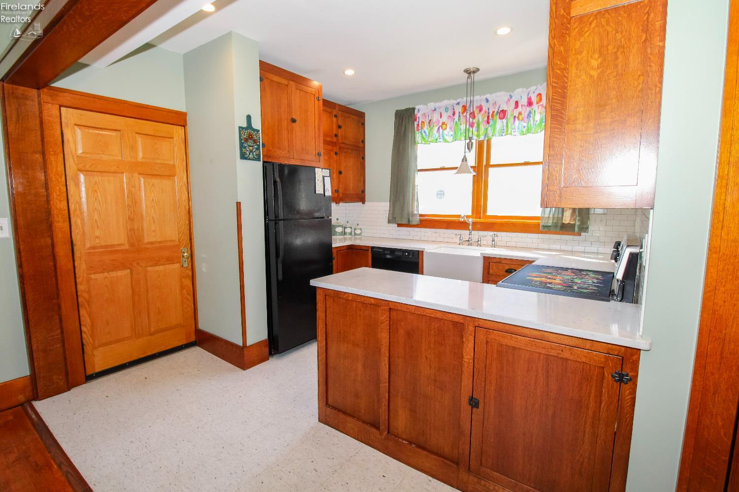 Sandusky, Ohio 44870, United States, 3 Bedrooms Bedrooms, ,2 BathroomsBathrooms,Residential,Active,165587