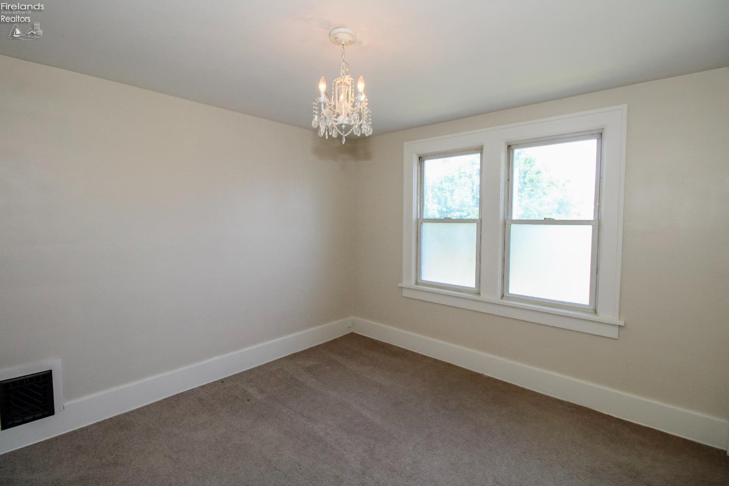 Sandusky, Ohio 44870, United States, 3 Bedrooms Bedrooms, ,2 BathroomsBathrooms,Residential,Active,165587