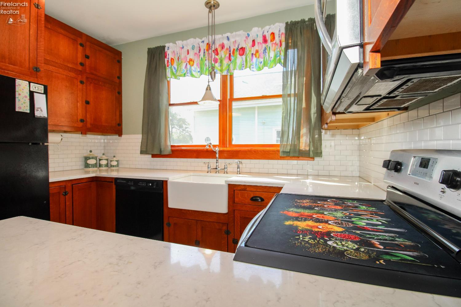 Sandusky, Ohio 44870, United States, 3 Bedrooms Bedrooms, ,2 BathroomsBathrooms,Residential,Active,165587