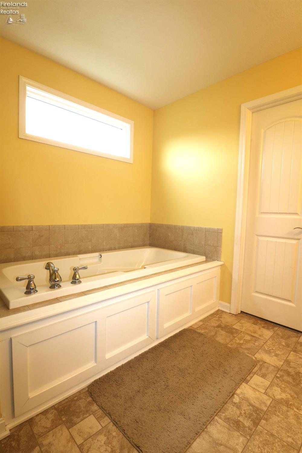 10 Queen Anne Way, Norwalk, New Mexico image 21
