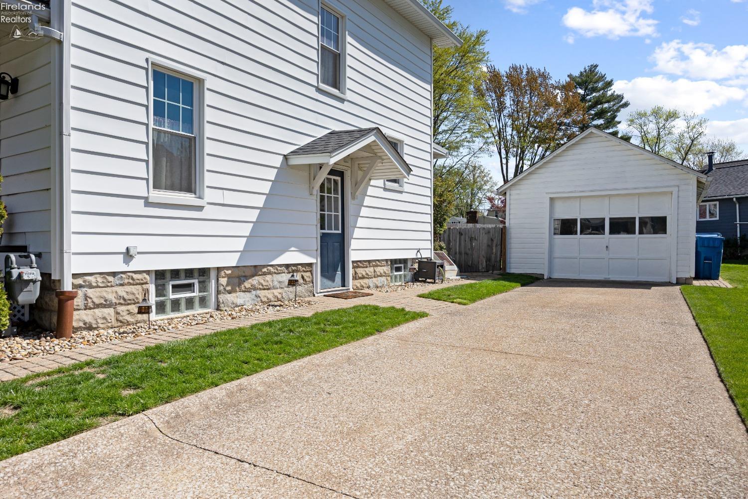 619 W West Street, Amherst, Texas image 39