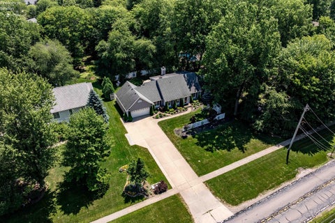 Homes For Sale - 389 Jaycox Road<br/> Avon Lake, OH 44012