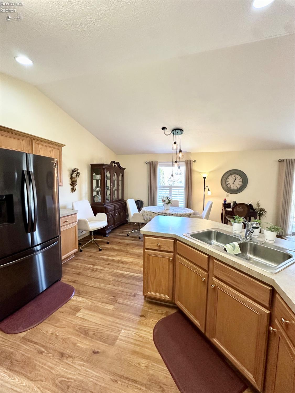 1706 W Lake Forest Frst, Huron, Ohio image 11