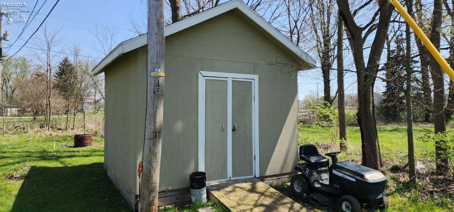 39 E Lewis Street, Tiffin, Texas image 17