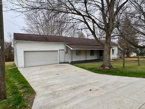 Homes For Sale - 22 E Fir St St<br/> New London, OH 44851