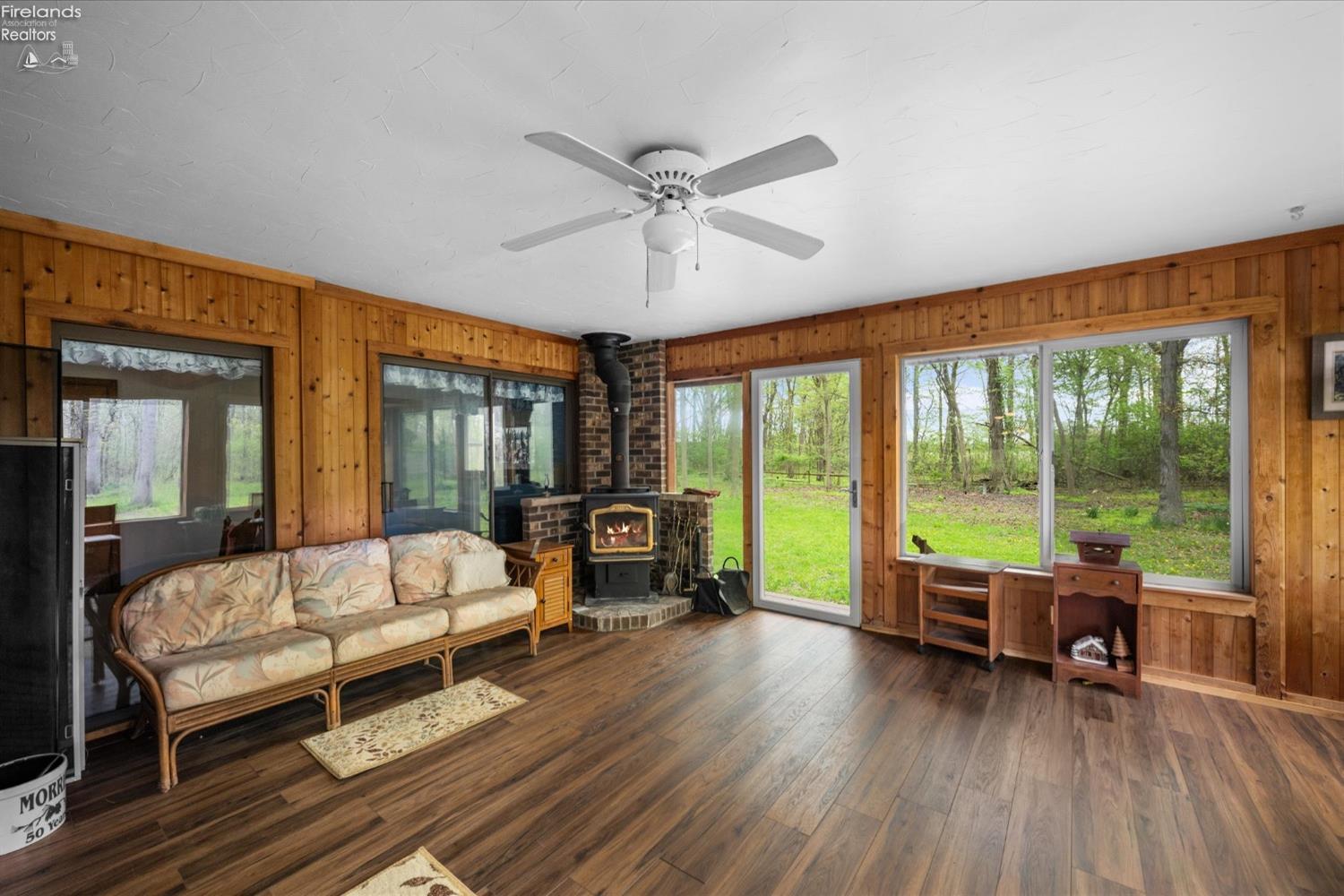 2738 W Columbus Street, Port Clinton, New Mexico image 9