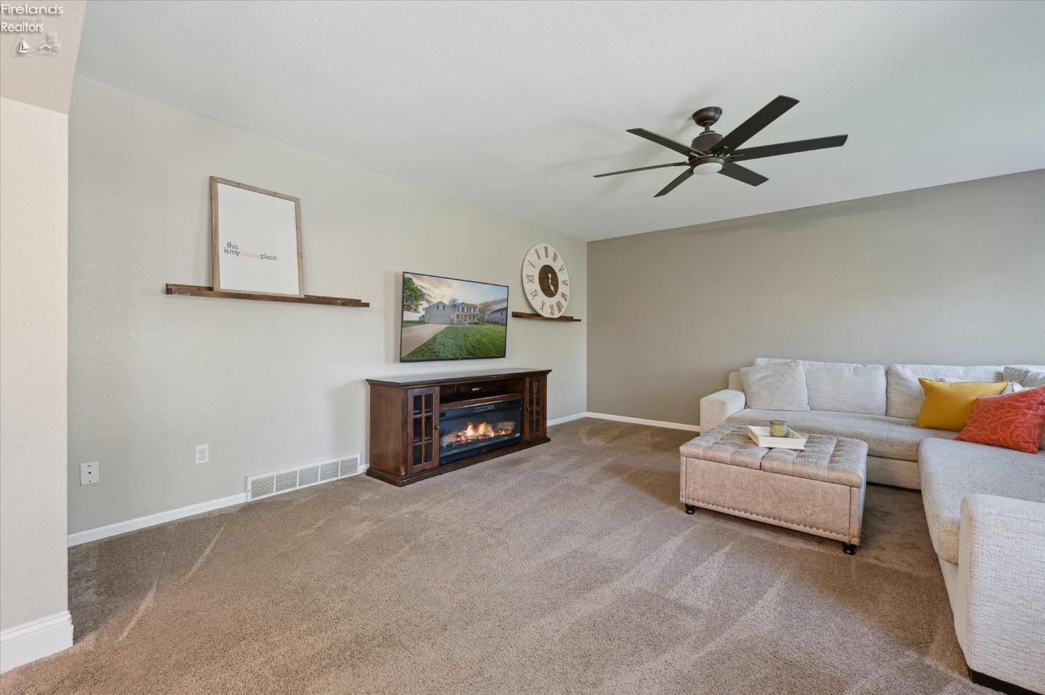 2371 Mckinley Dr Dr, Perrysburg, New Mexico image 7
