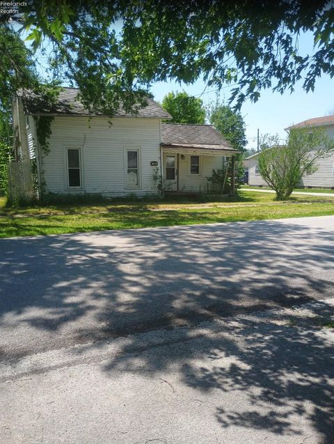 Homes For Sale - 104 Diehl Street<br/> Bettsville, OH 44815