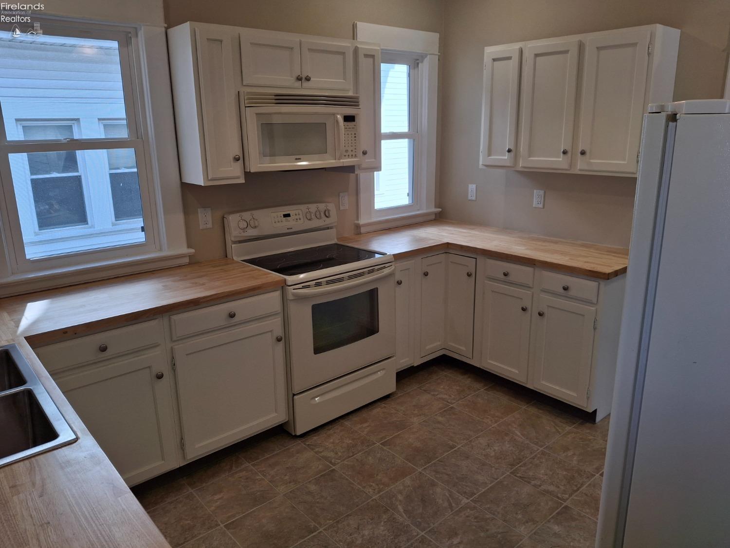 3 Case Street, Norwalk, Texas image 5