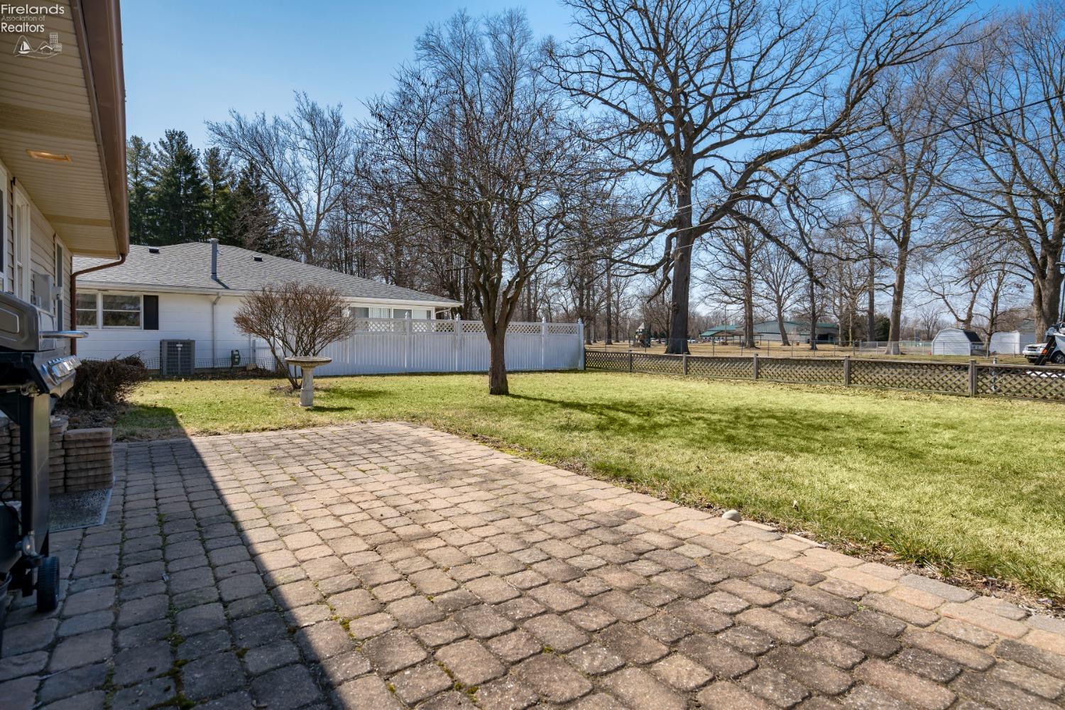 780 Lawndale Drive, Fremont, Ohio image 30
