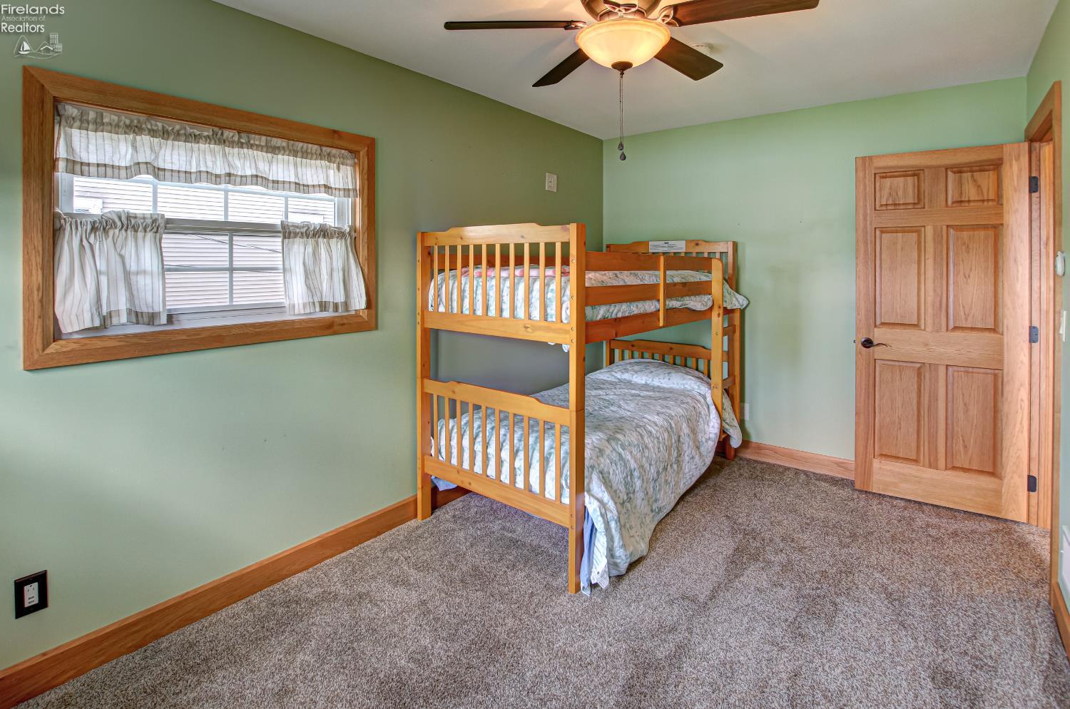5475 E Mabel Drive, Port Clinton, Texas image 27