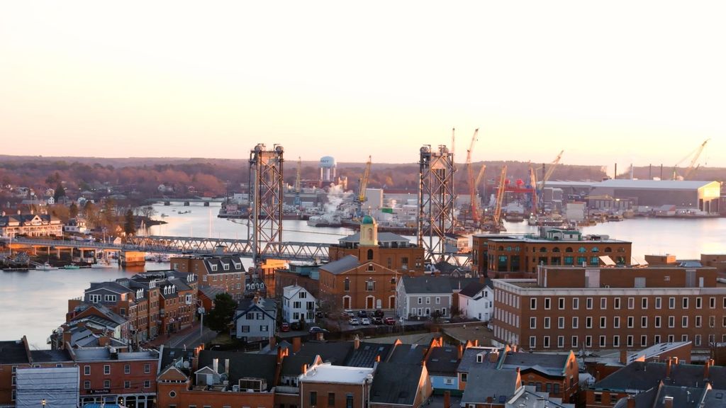 Photo of 172 Hanover Street, Portsmouth, NH 03801 (MLS # 5045075)