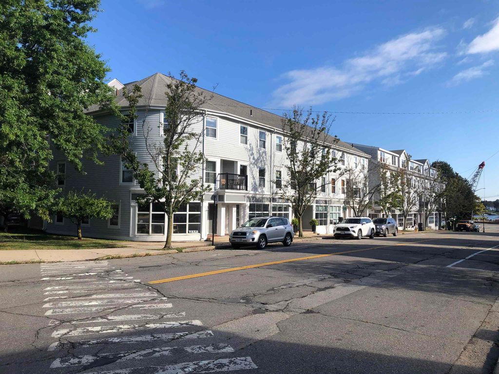 Photo of 59 Deer Street, Portsmouth, NH 03801 (MLS # 5069453)